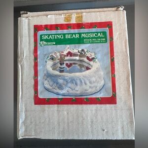 Vintage Skating Bear Musical